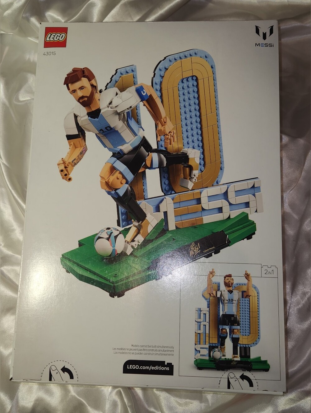 ⚽️LEGO Lionel Messi Soccer Legend Set 43015 - Brand New